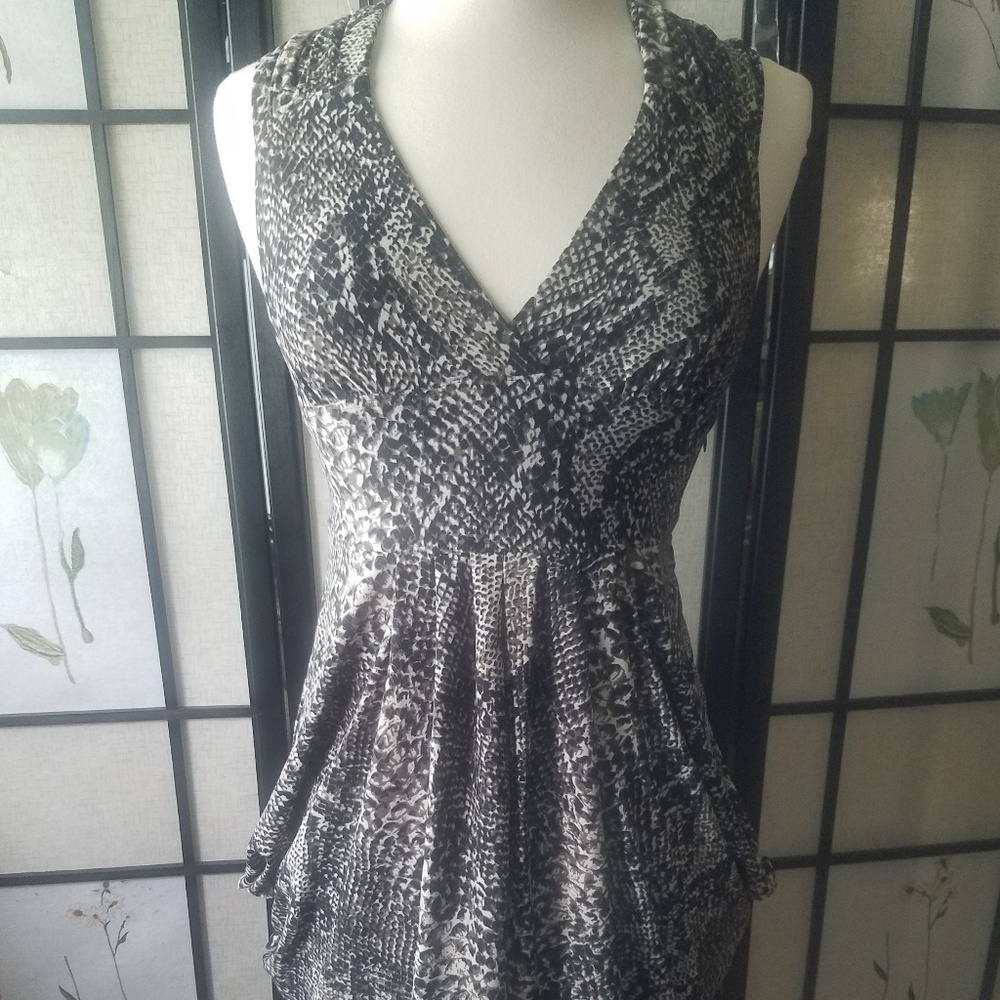 Urban Behavior Dress, NWOT size M, 226